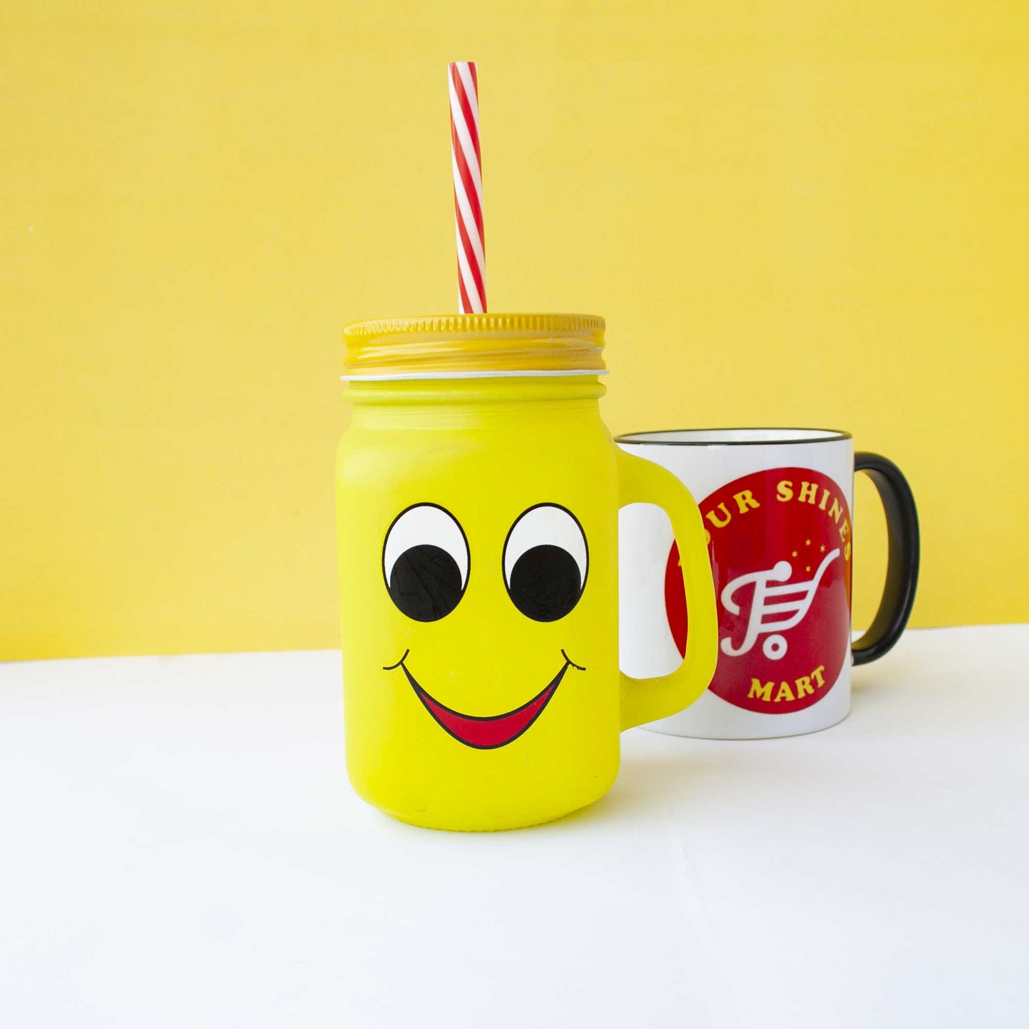 Cool Yellow Glass Mug With Emoji & Straw